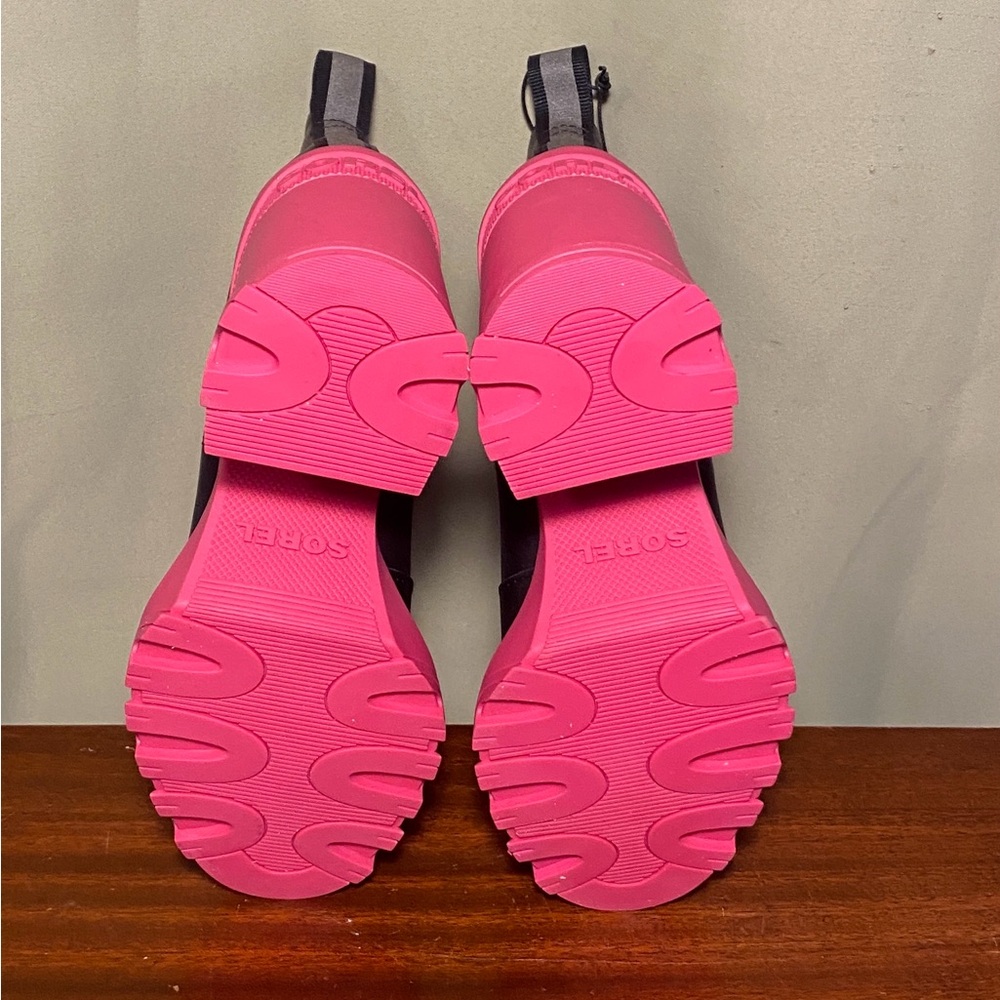 Sorel Brex Heeled Chelsea Boots Black Cactus Pink women’s size 5 - Picture 6 of 8